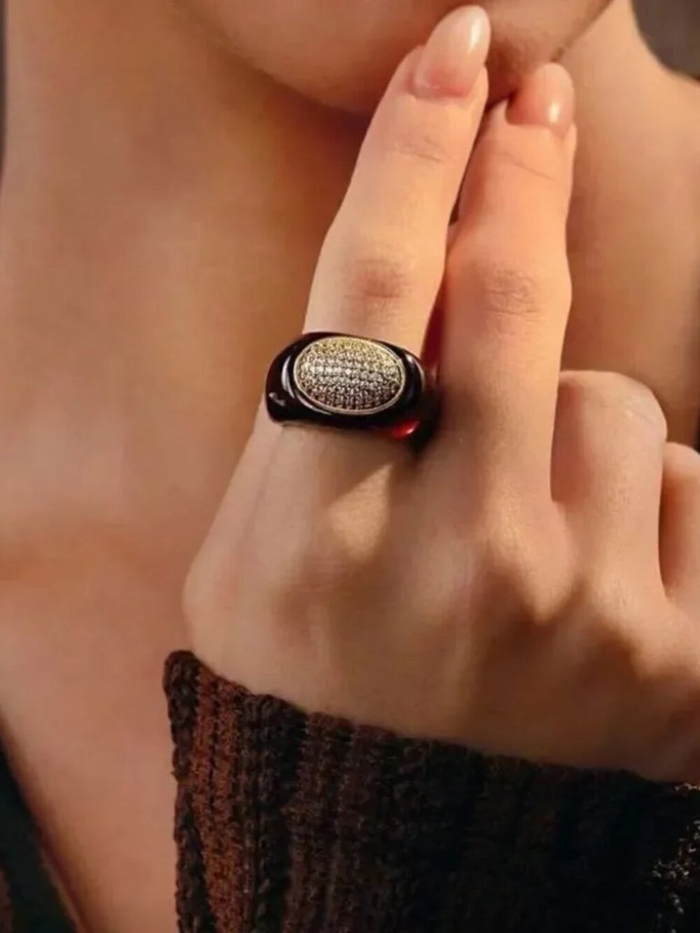 Brown and Gold Ring Q538